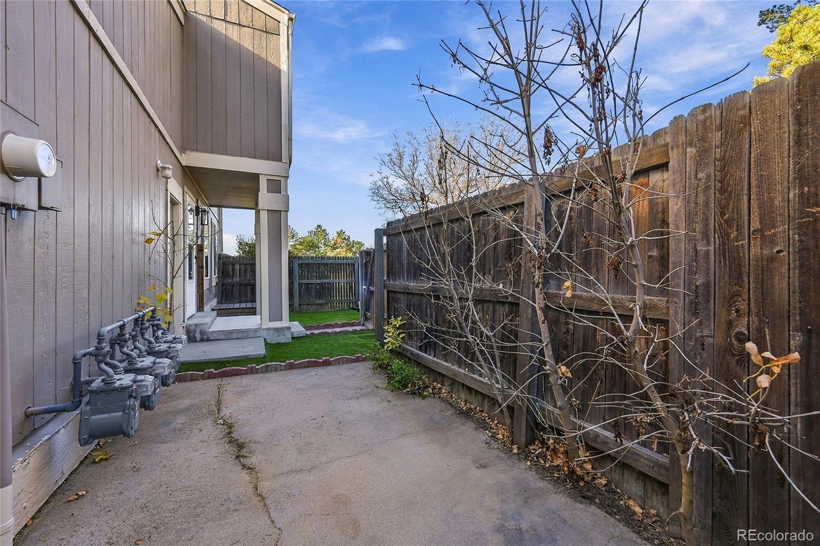 MLS Image #11 for 4545 s hannibal street,aurora, Colorado