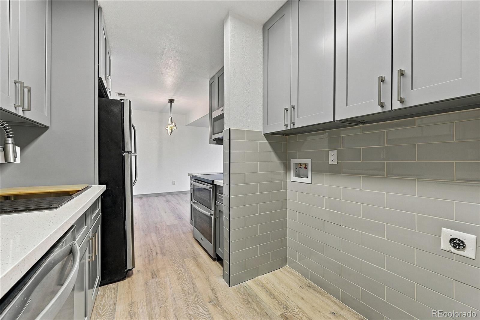 MLS Image #19 for 4545 s hannibal street,aurora, Colorado