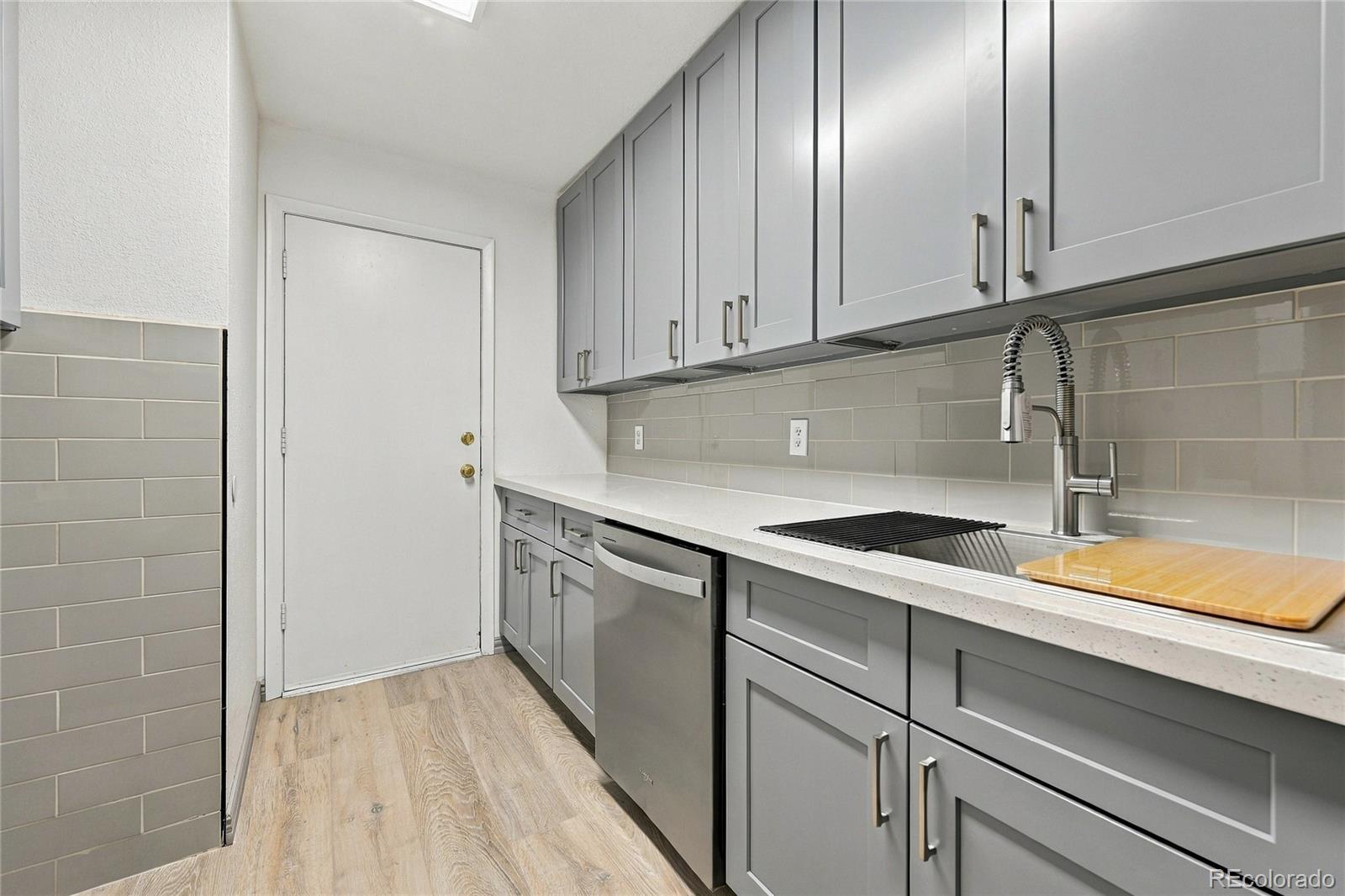 MLS Image #20 for 4545 s hannibal street,aurora, Colorado