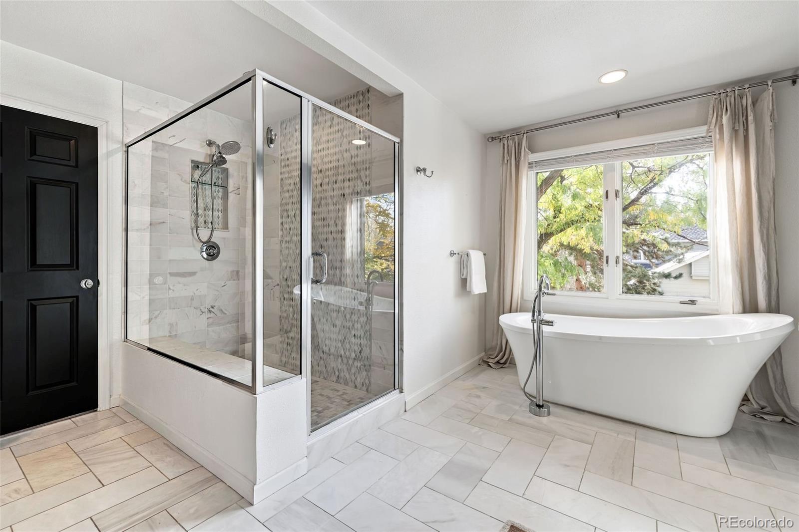 MLS Image #21 for 4505 s yosemite street,denver, Colorado