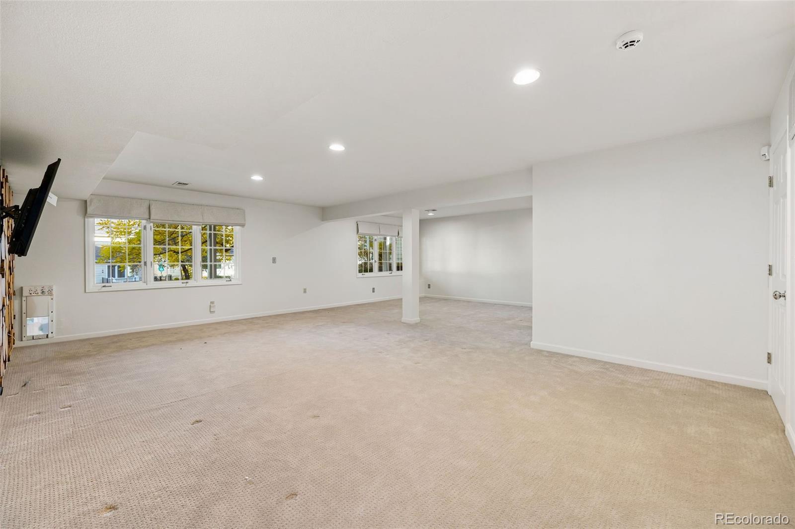 MLS Image #26 for 4505 s yosemite street,denver, Colorado