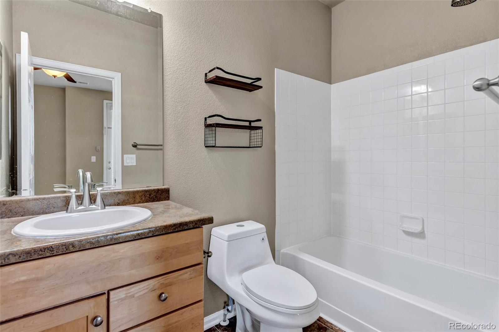 MLS Image #20 for 6466 s xanadu way,centennial, Colorado