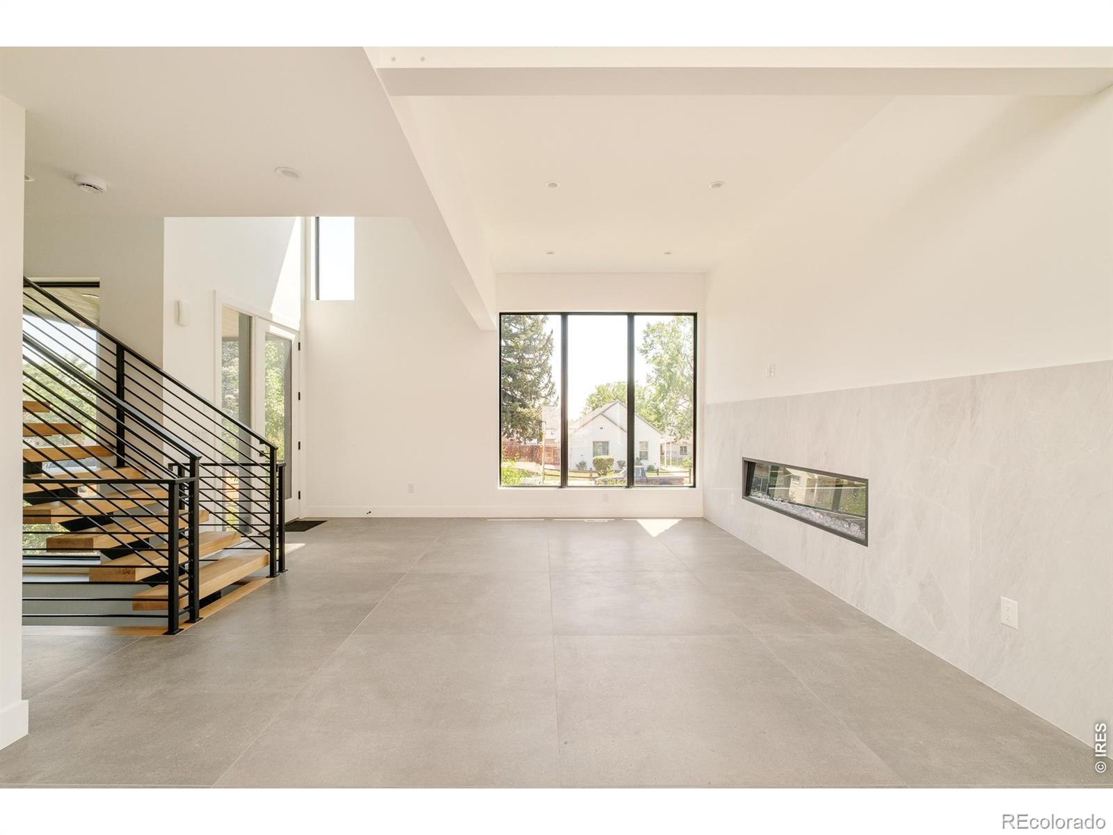 MLS Image #14 for 4721  elm court,denver, Colorado