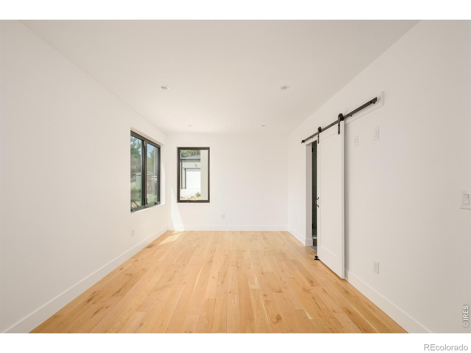 MLS Image #19 for 4721  elm court,denver, Colorado