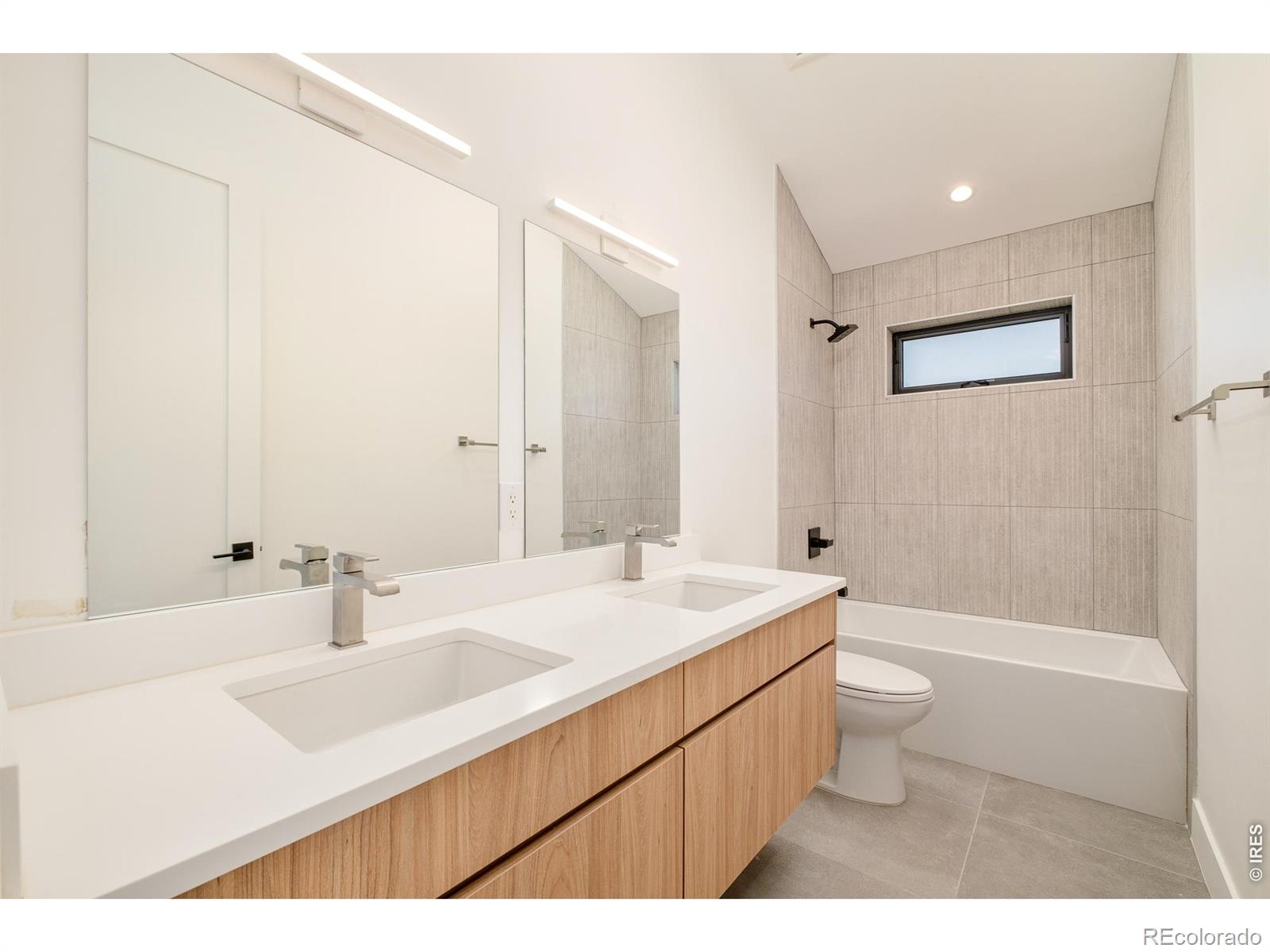 MLS Image #25 for 4721  elm court,denver, Colorado
