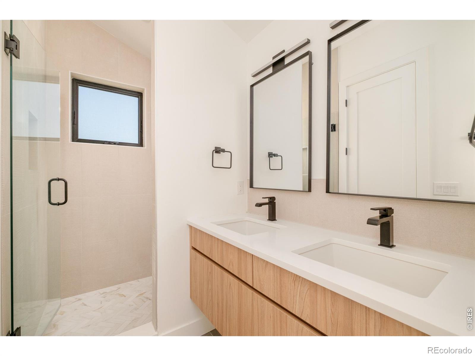 MLS Image #28 for 4721  elm court,denver, Colorado