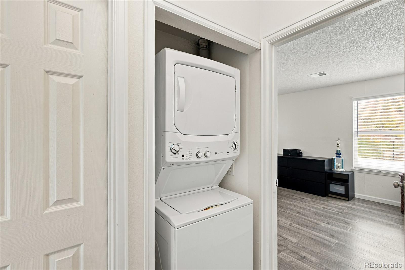 MLS Image #10 for 4281 s salida way,aurora, Colorado