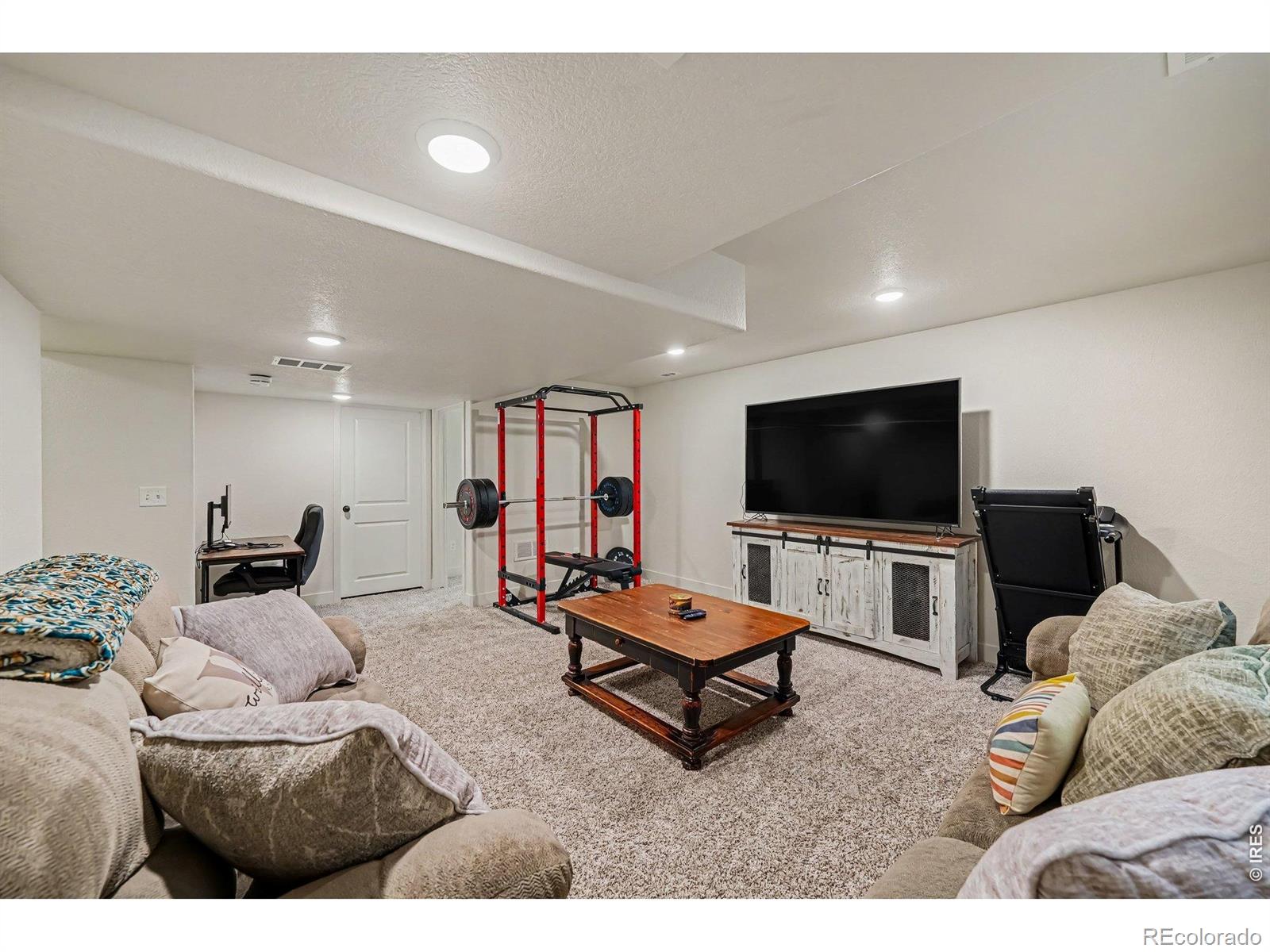 MLS Image #22 for 908  milner pass road,severance, Colorado