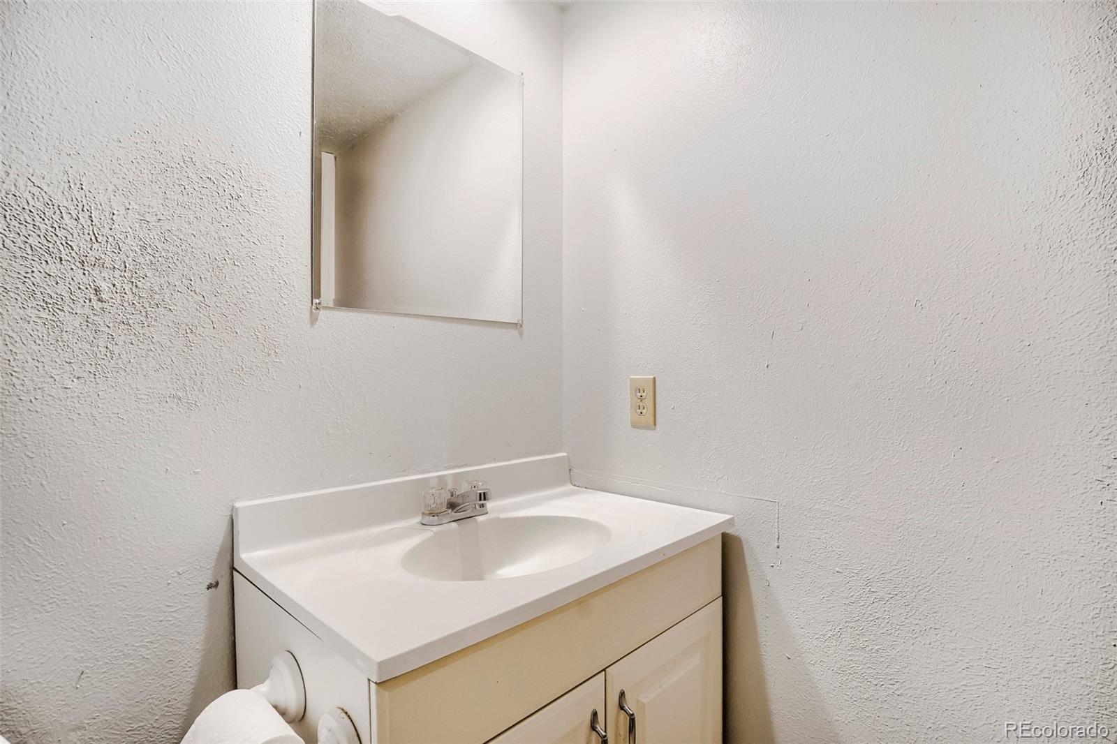 MLS Image #15 for 14500 e evans place,aurora, Colorado