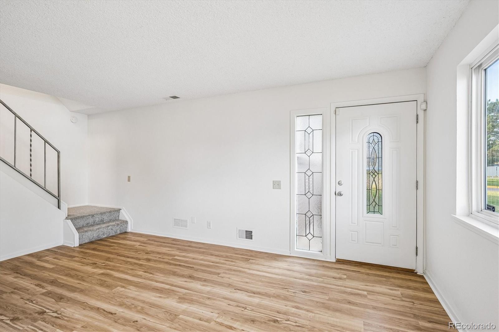 MLS Image #4 for 3354 s flower street,lakewood, Colorado