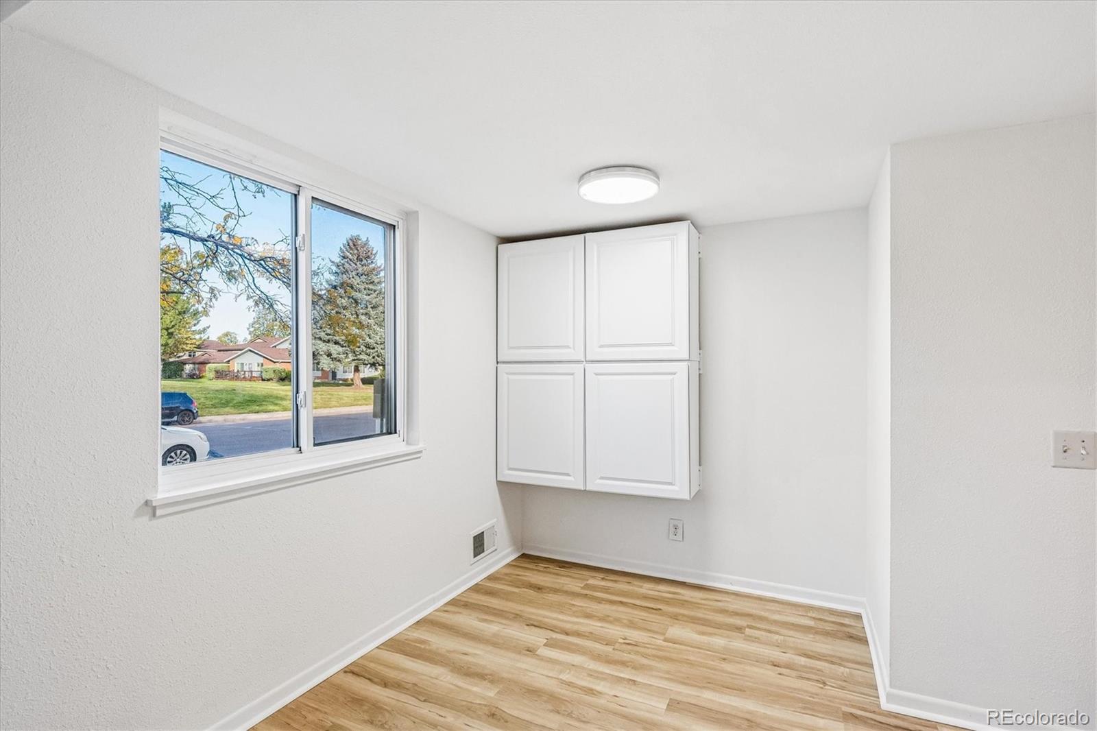 MLS Image #5 for 3354 s flower street,lakewood, Colorado