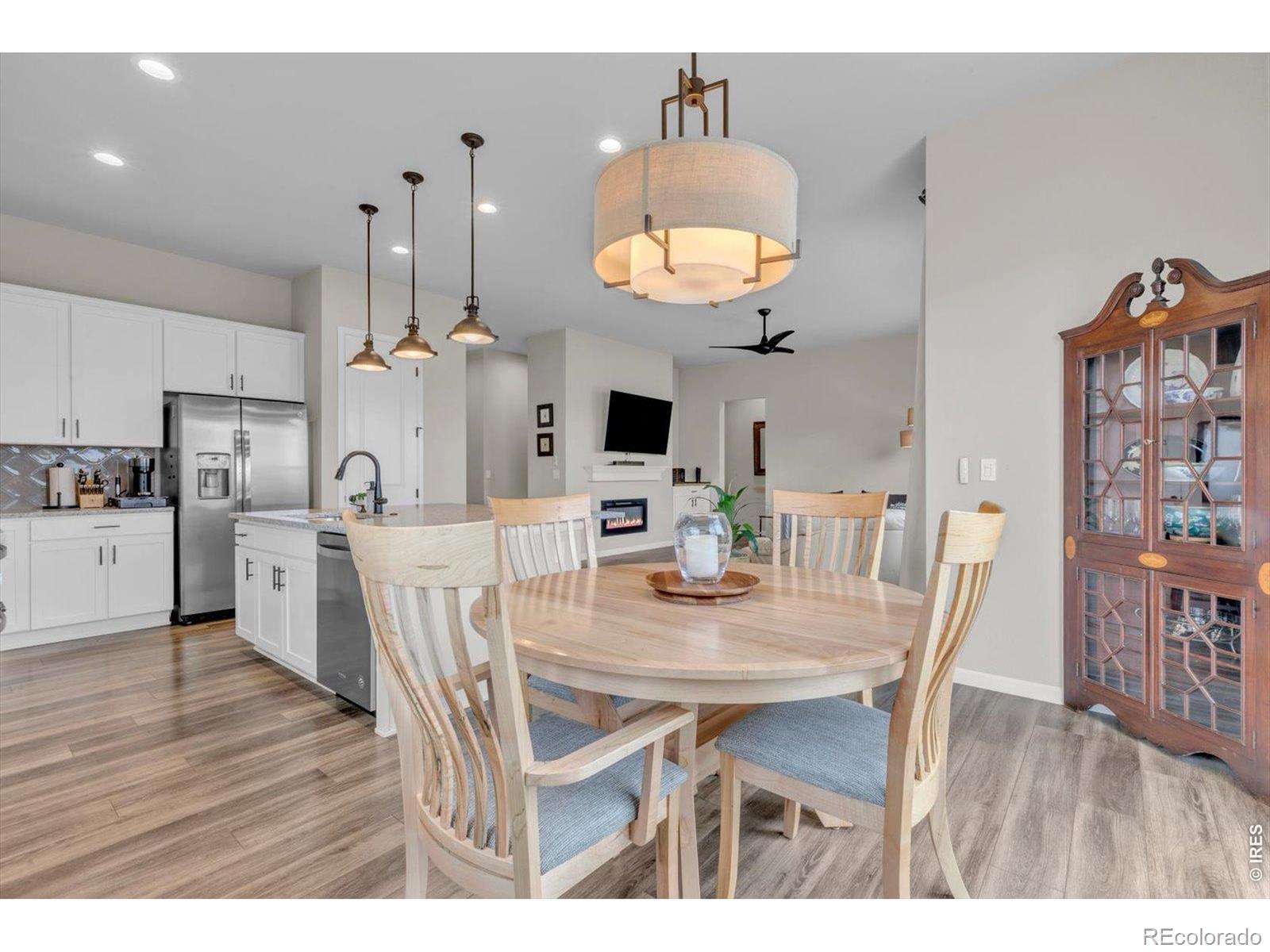 MLS Image #11 for 514  ranchhand drive,berthoud, Colorado