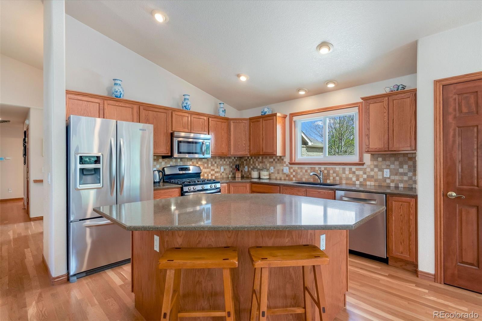MLS Image #14 for 2177  burbank street,berthoud, Colorado