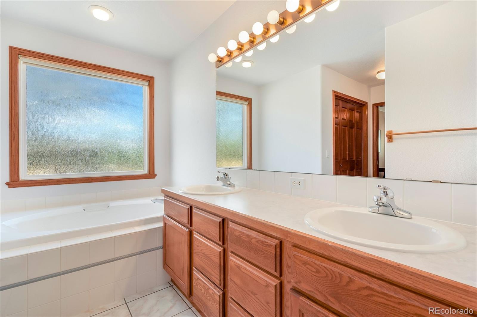 MLS Image #25 for 2177  burbank street,berthoud, Colorado