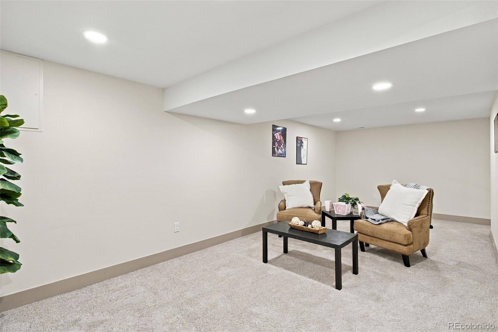 MLS Image #31 for 7392 s madison circle,centennial, Colorado
