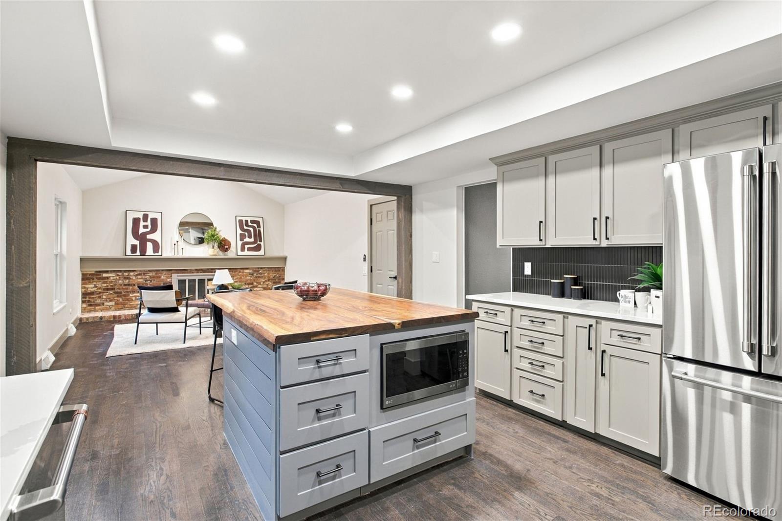 MLS Image #6 for 7392 s madison circle,centennial, Colorado