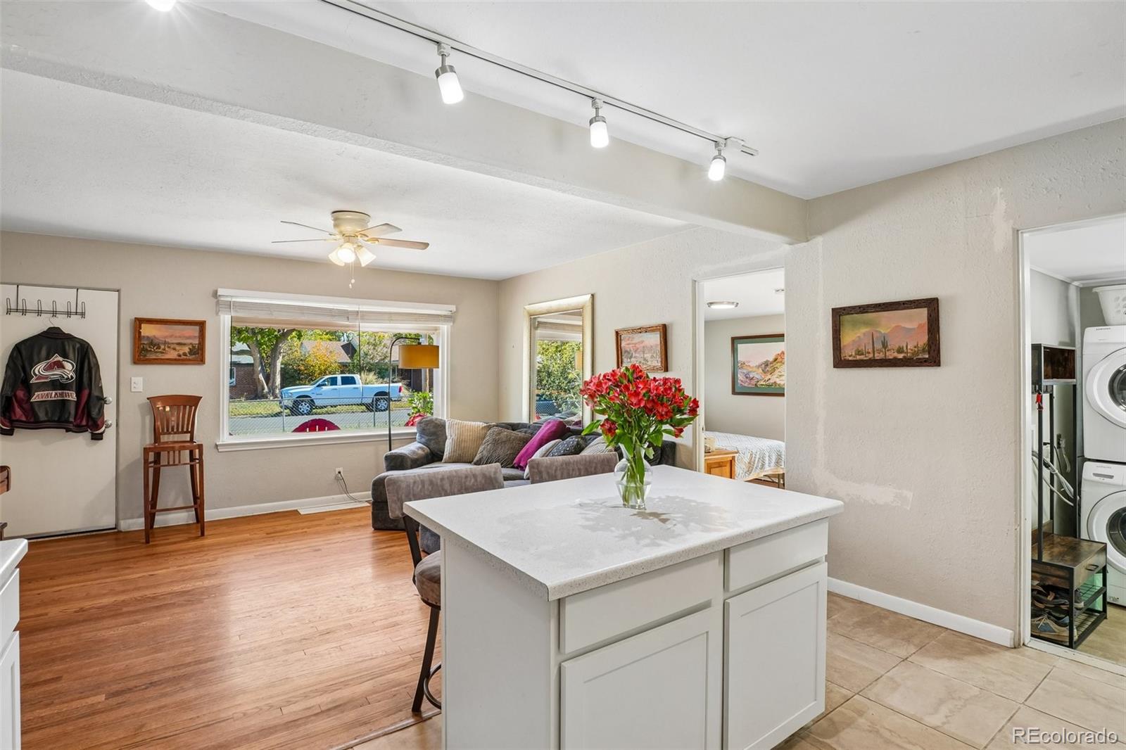 MLS Image #6 for 1355  dallas street,aurora, Colorado
