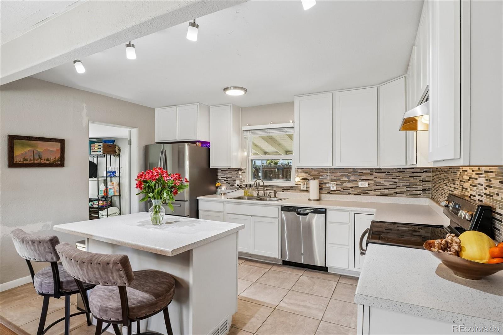 MLS Image #7 for 1355  dallas street,aurora, Colorado