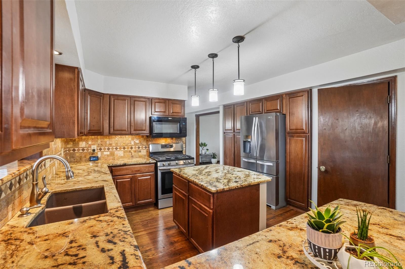 MLS Image #10 for 4901  beverly drive,berthoud, Colorado