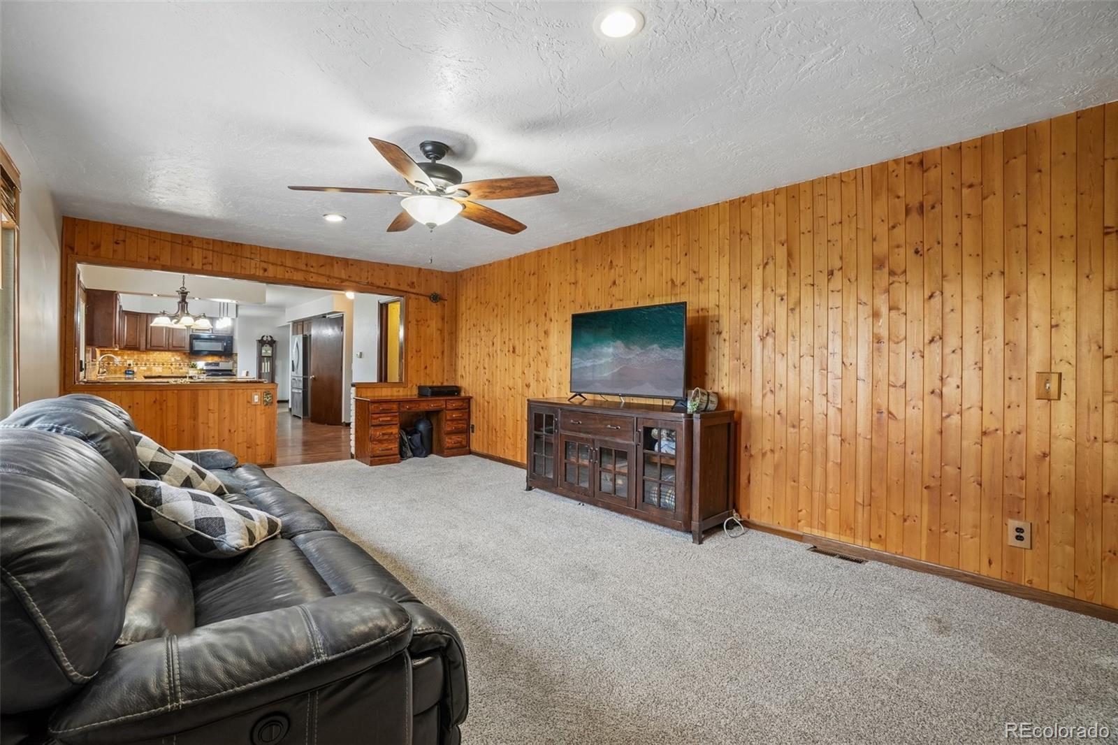 MLS Image #12 for 4901  beverly drive,berthoud, Colorado