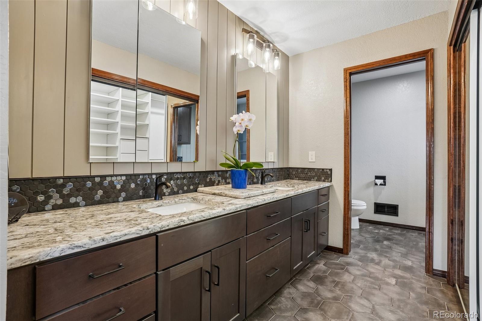 MLS Image #18 for 4901  beverly drive,berthoud, Colorado