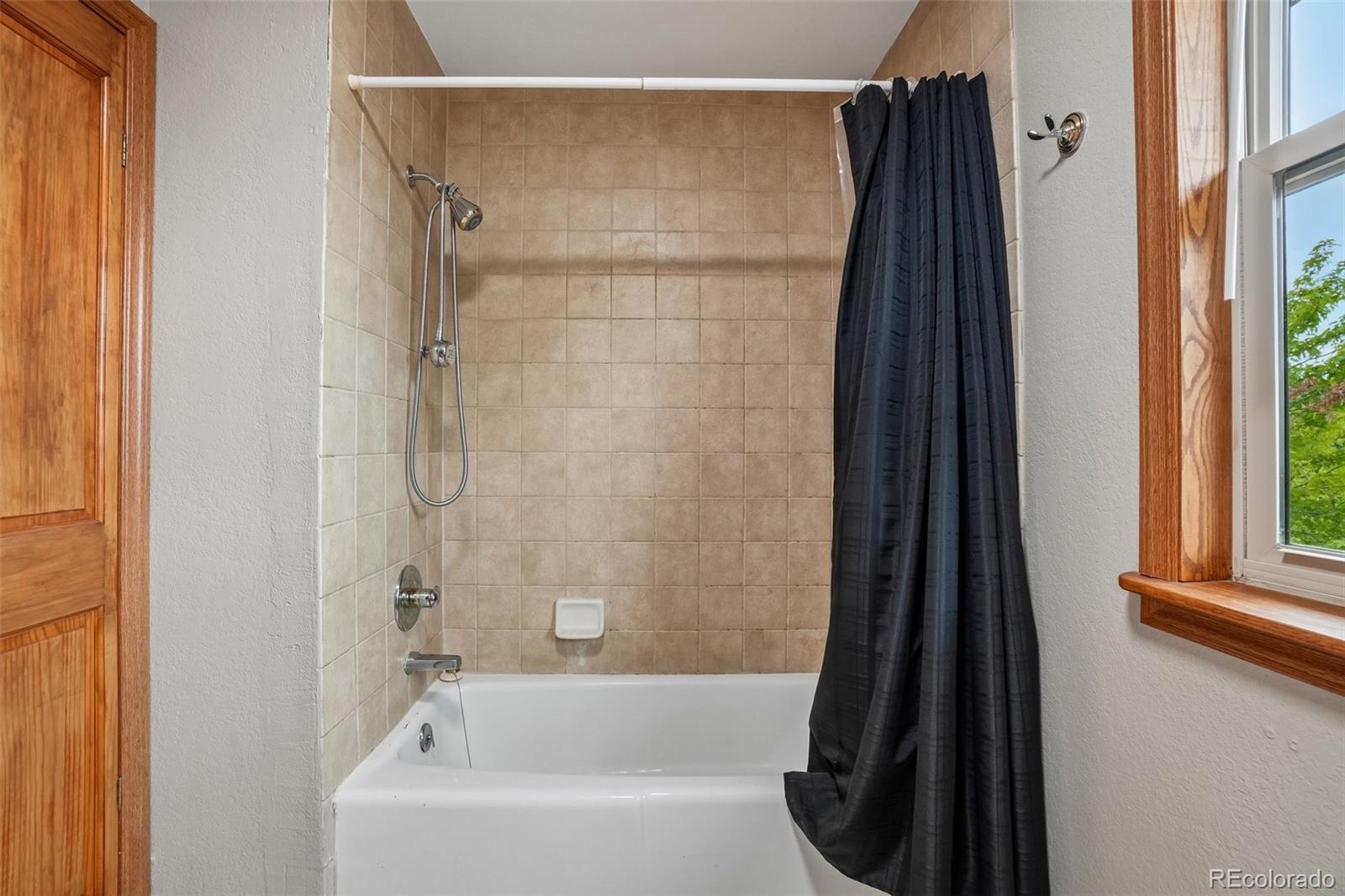 MLS Image #27 for 4901  beverly drive,berthoud, Colorado