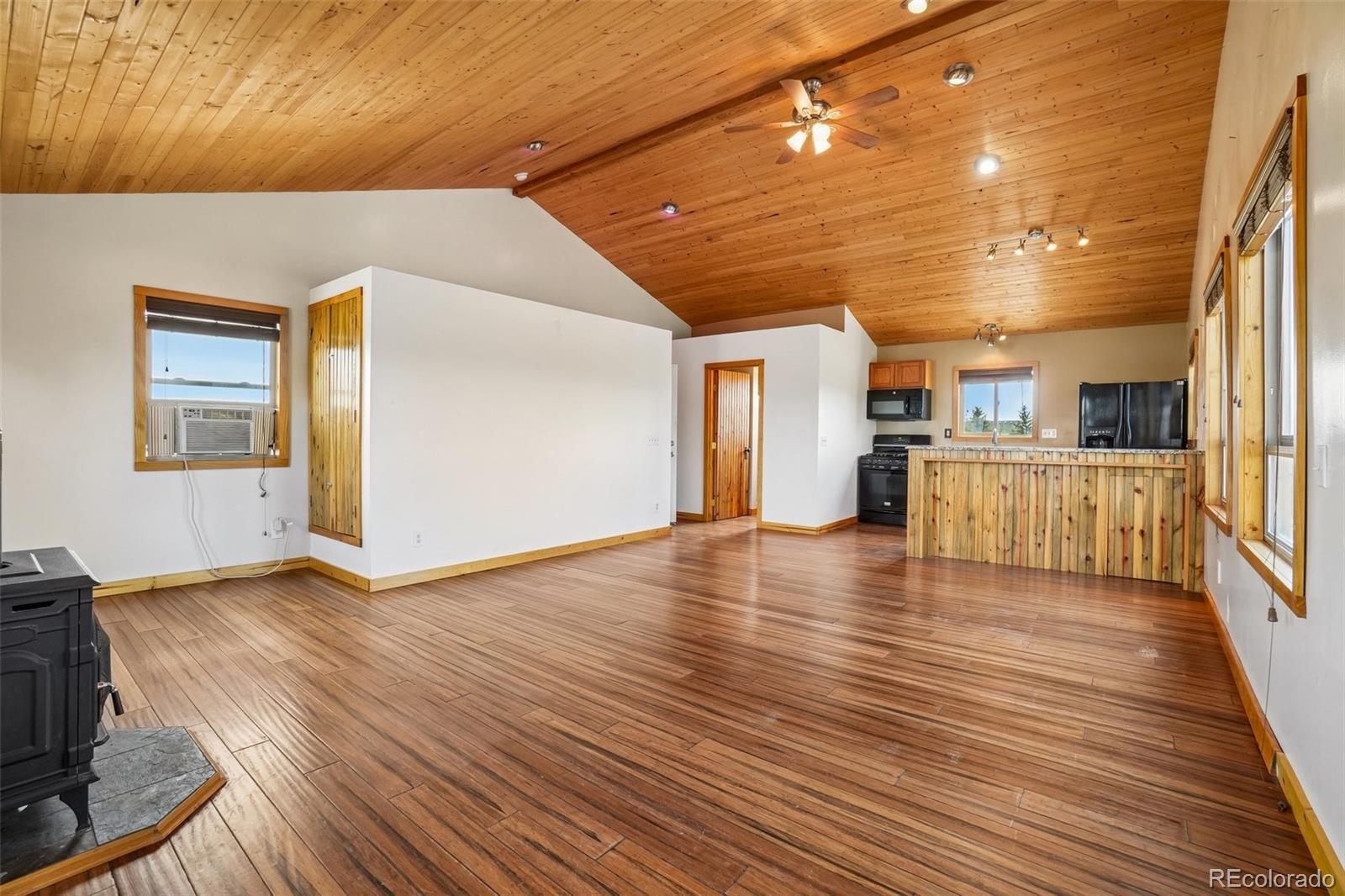 MLS Image #37 for 4901  beverly drive,berthoud, Colorado