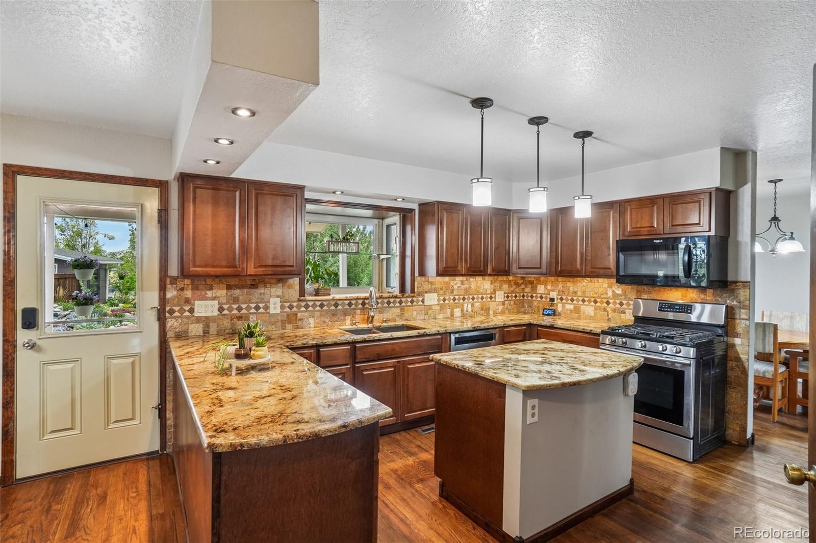 MLS Image #6 for 4901  beverly drive,berthoud, Colorado