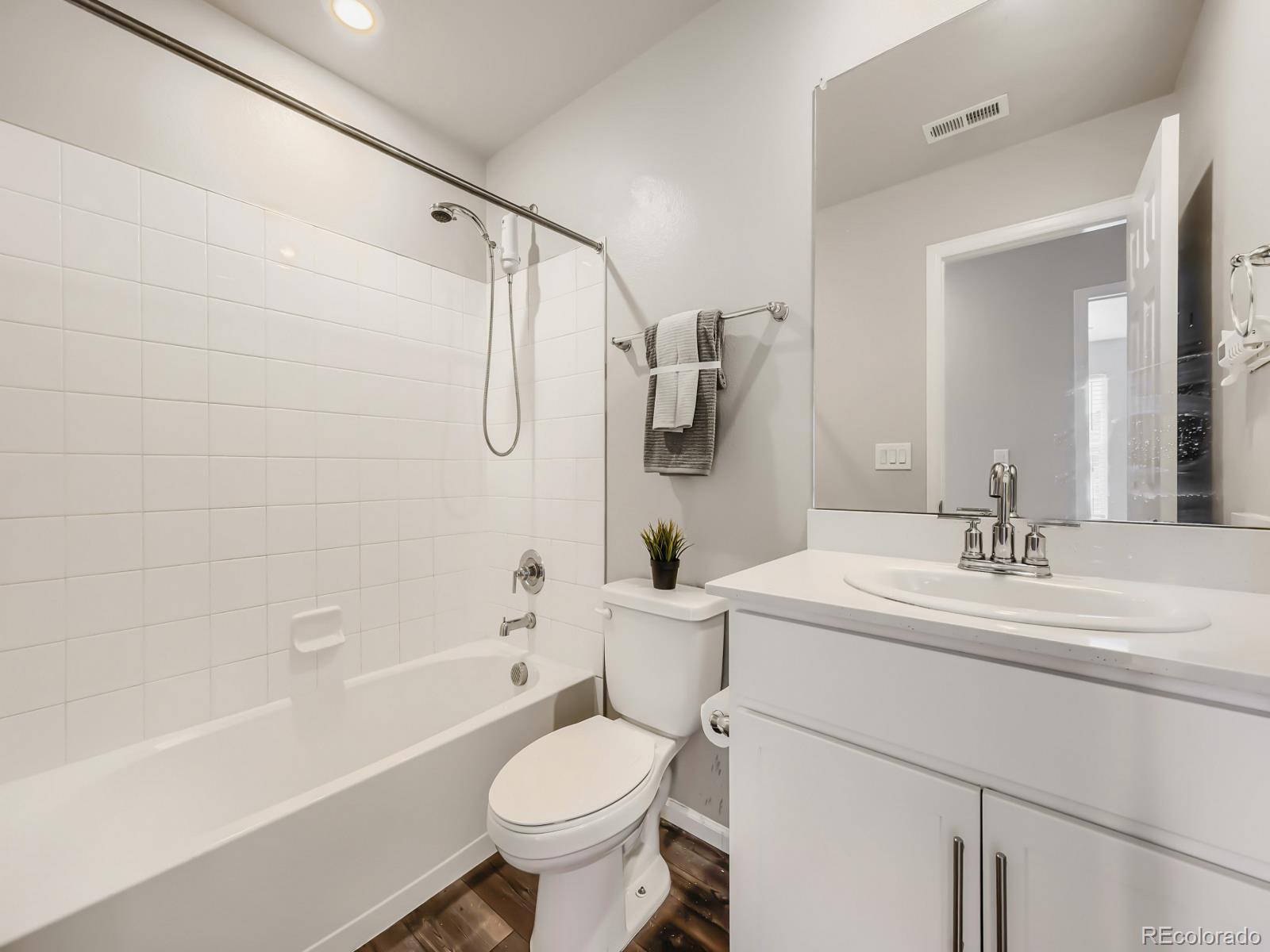MLS Image #15 for 758 n shawnee street,aurora, Colorado