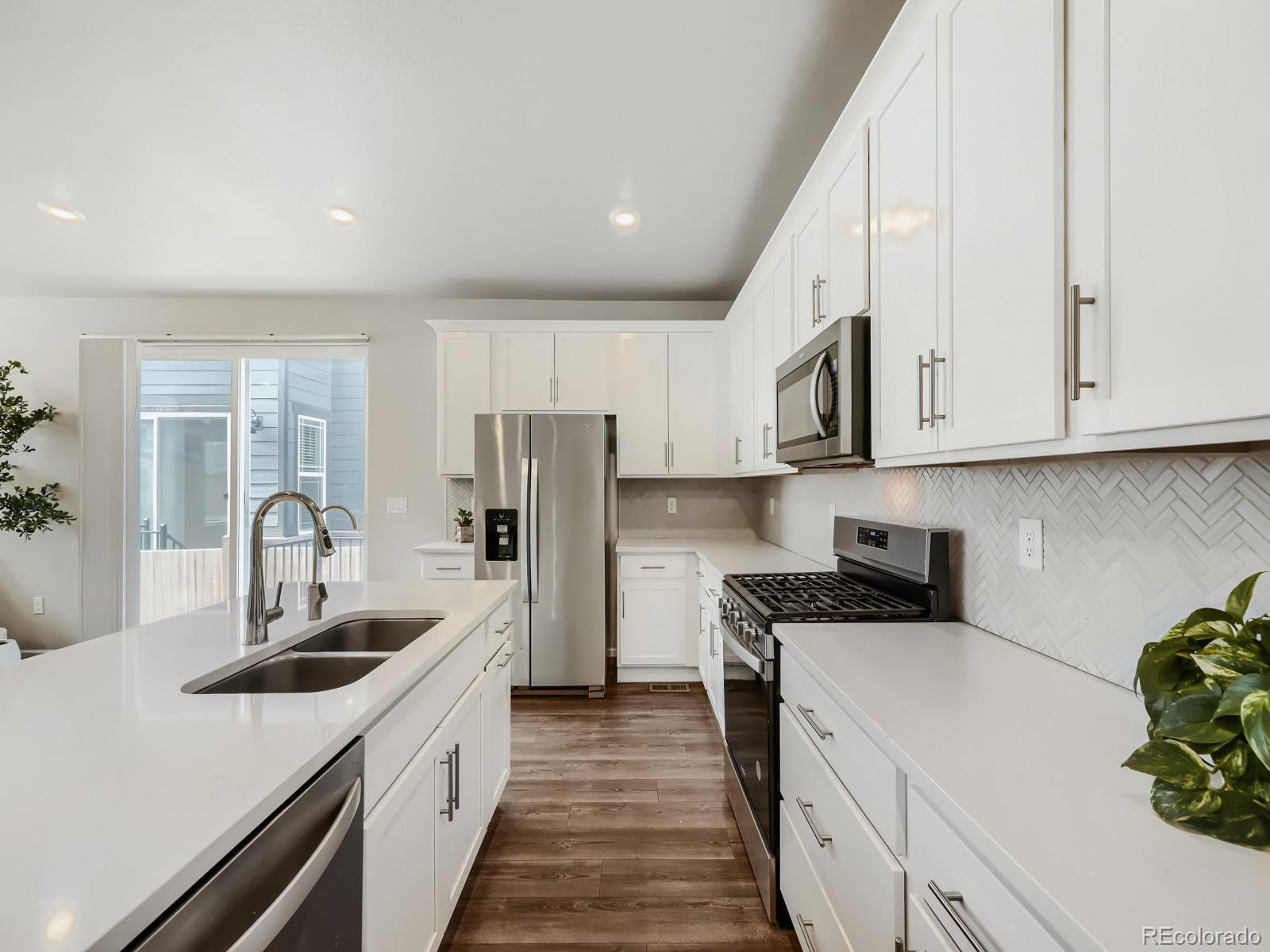 MLS Image #6 for 758 n shawnee street,aurora, Colorado