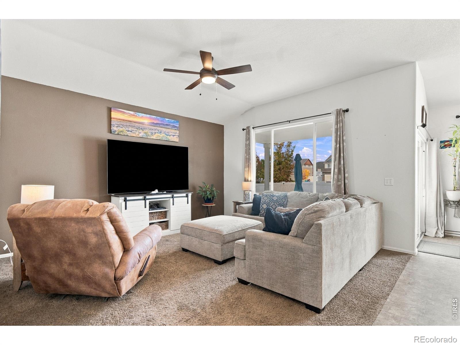 MLS Image #4 for 1544  brant street,berthoud, Colorado