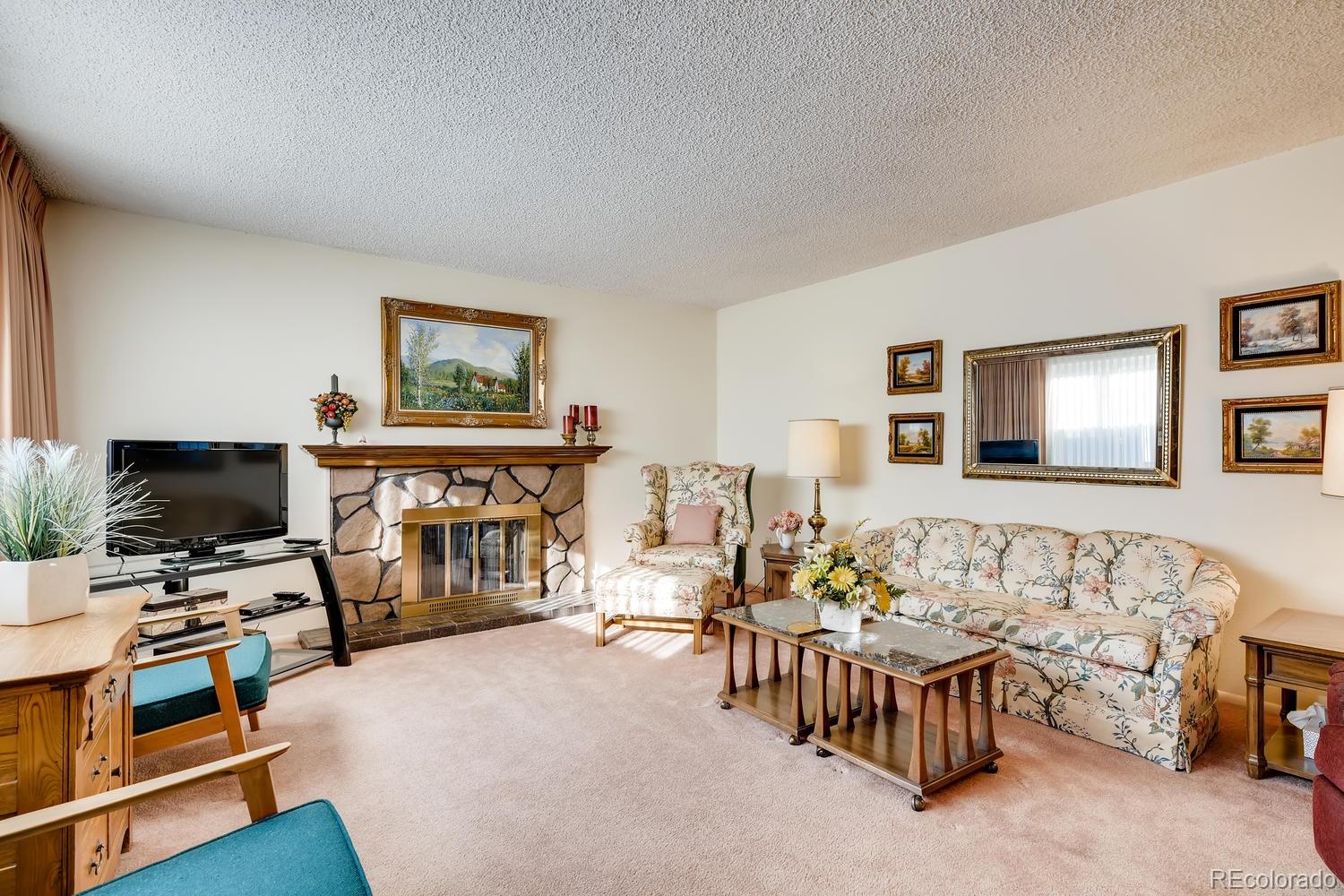 MLS Image #4 for 103 s vance court,lakewood, Colorado