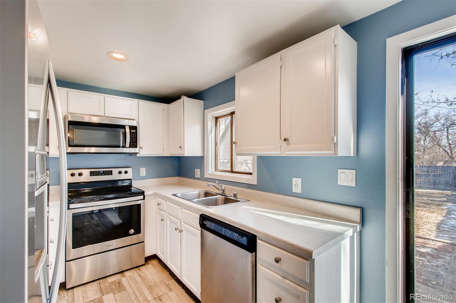 MLS Image #4 for 1044  carr street,lakewood, Colorado