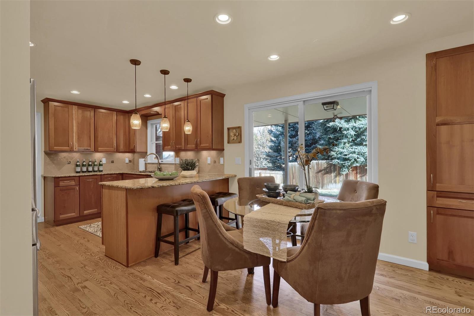 MLS Image #11 for 10169 e lake place,englewood, Colorado