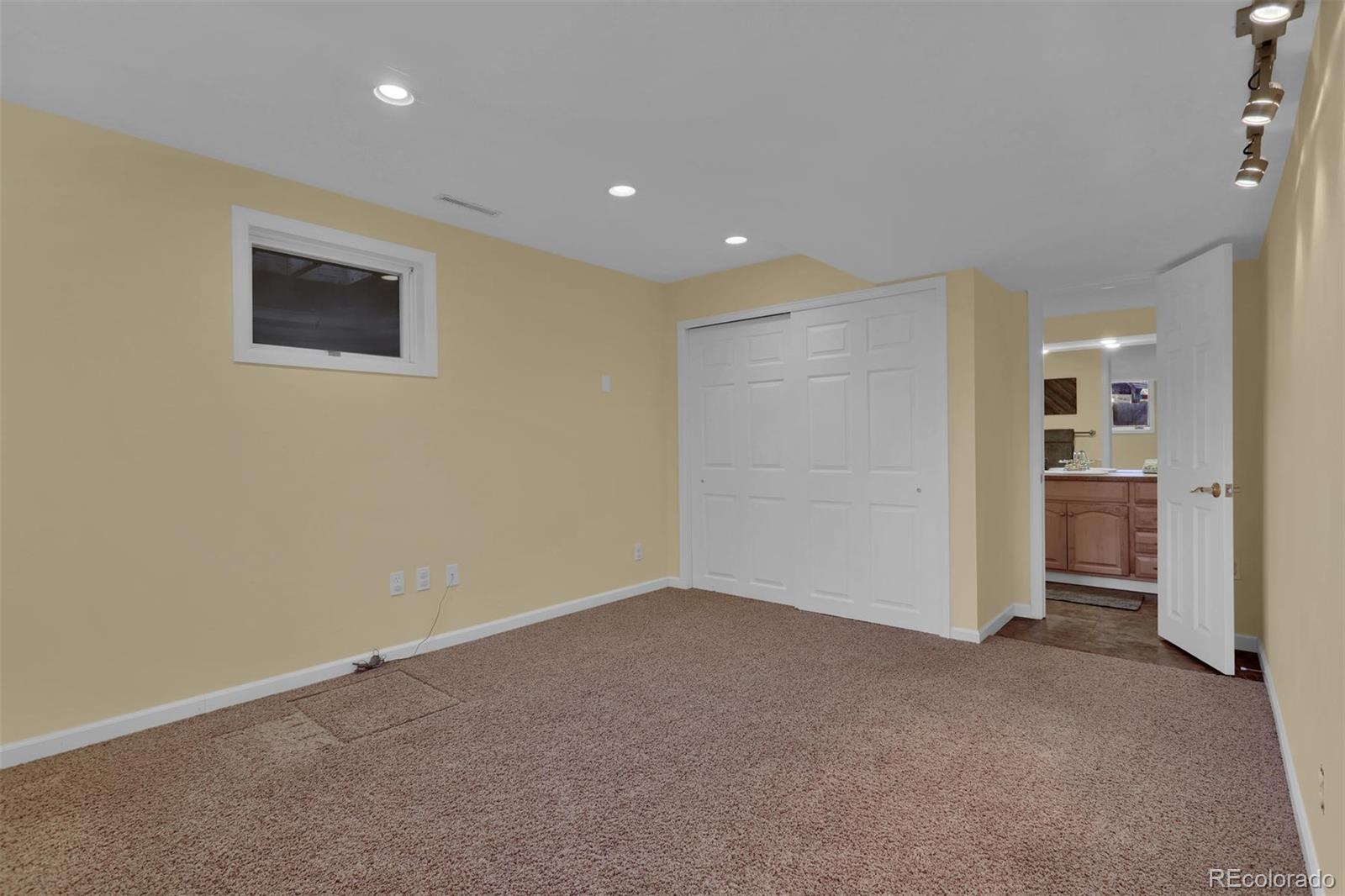 MLS Image #28 for 10169 e lake place,englewood, Colorado