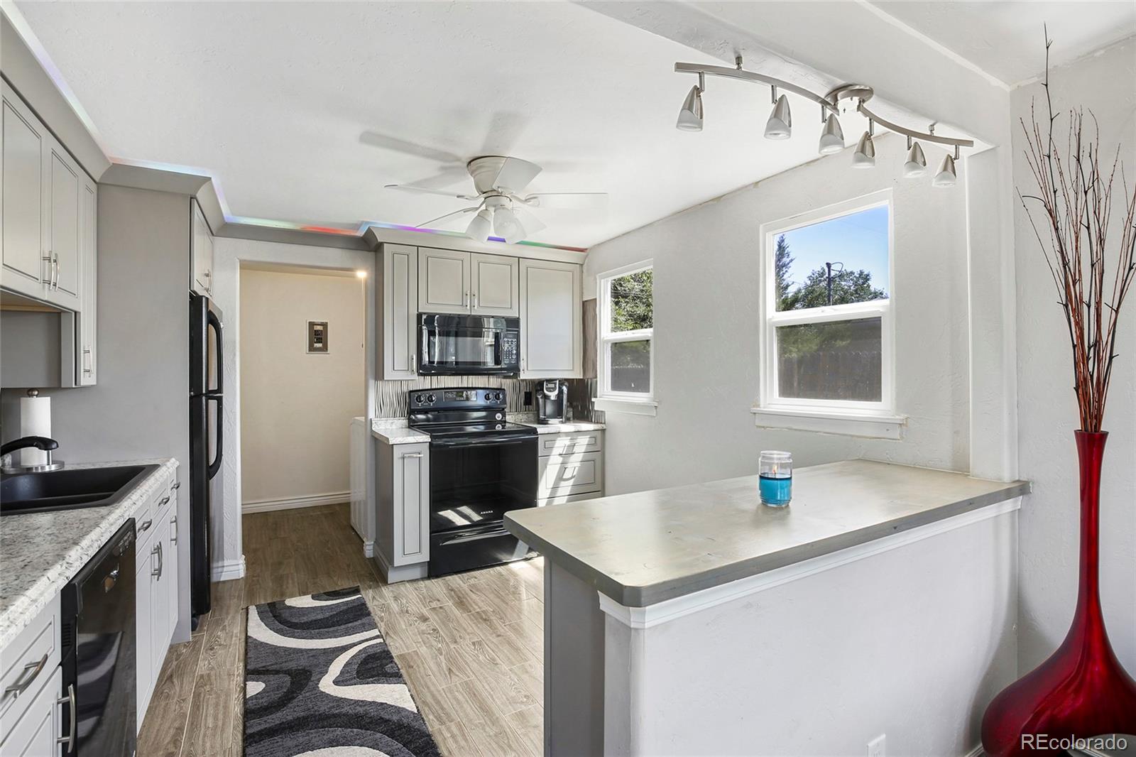 MLS Image #7 for 6855 w 55th place,arvada, Colorado