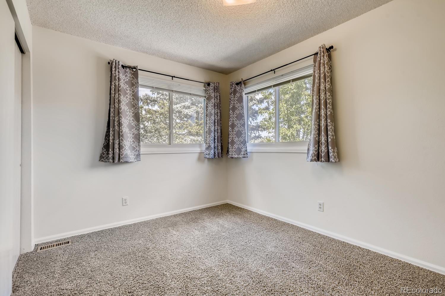 MLS Image #17 for 10330 w jewell avenue,lakewood, Colorado
