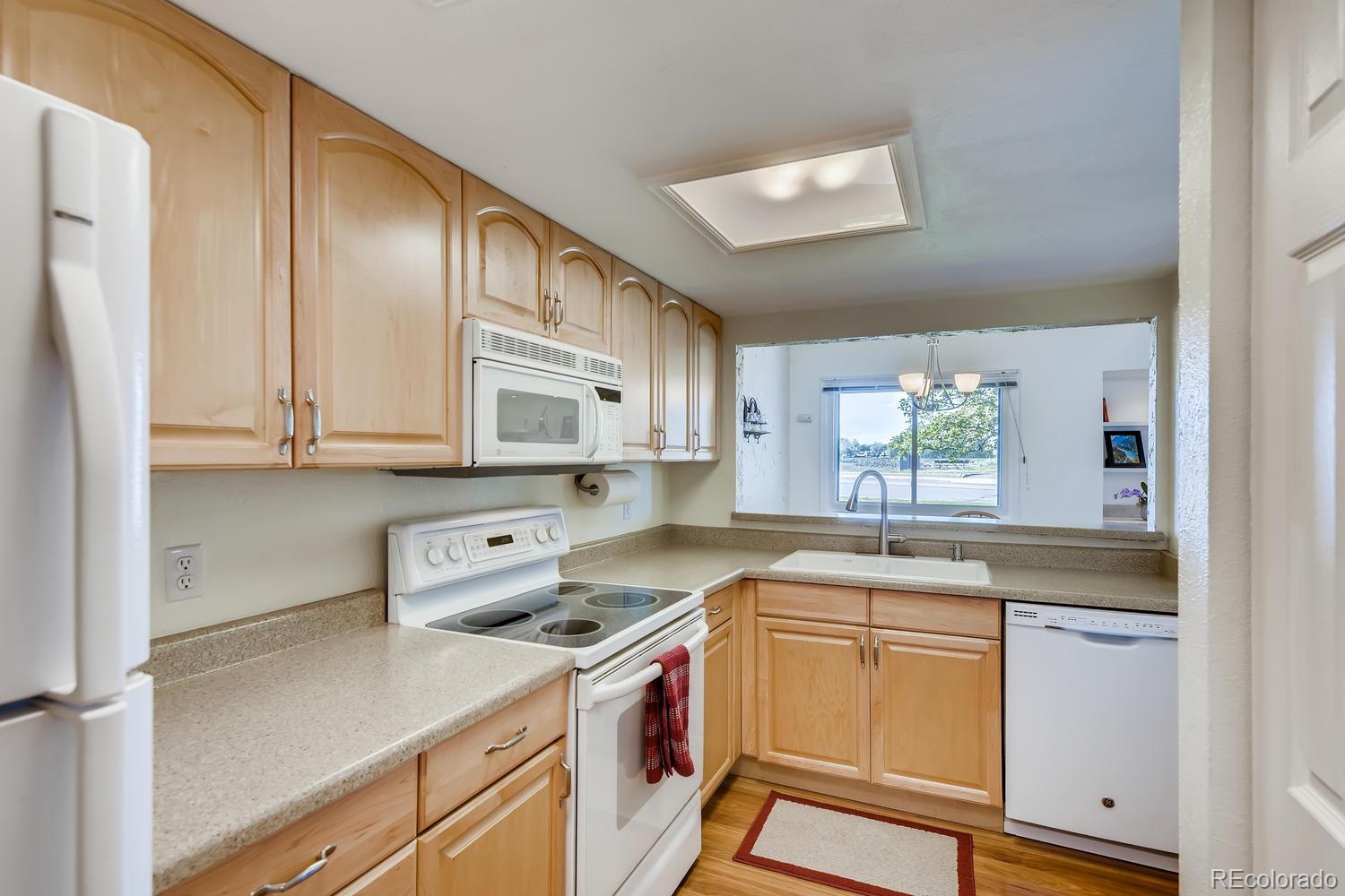 MLS Image #9 for 10330 w jewell avenue,lakewood, Colorado