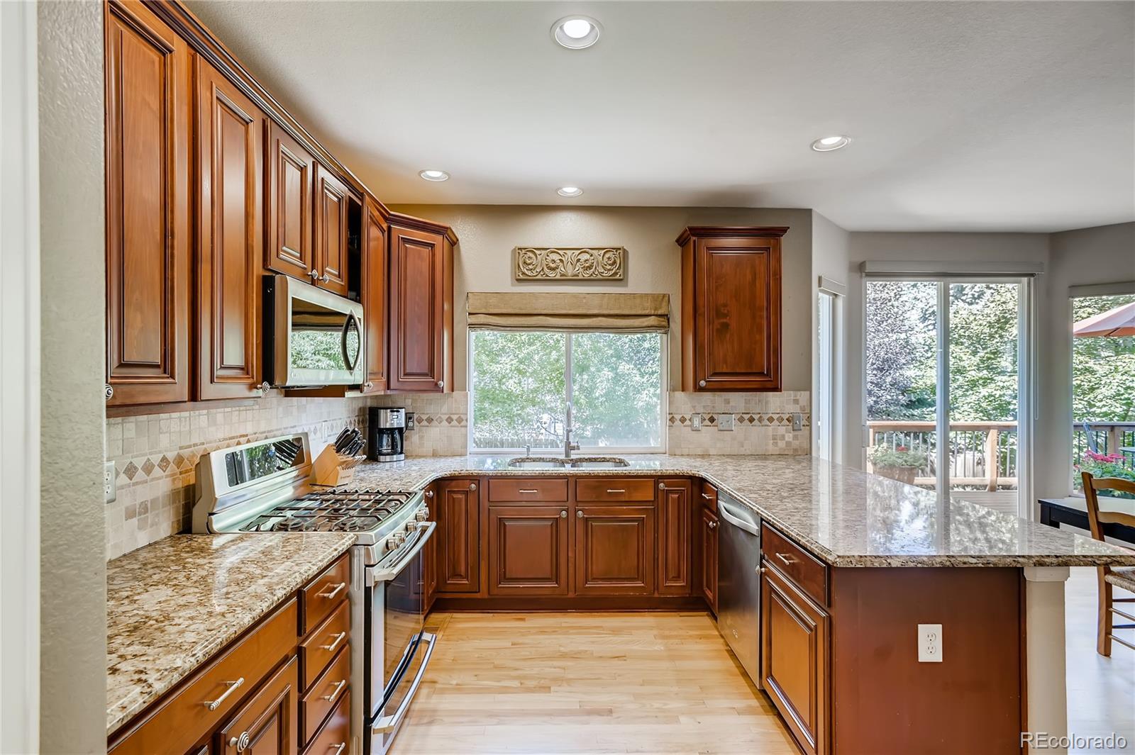 MLS Image #9 for 1167  berganot trail,castle pines, Colorado