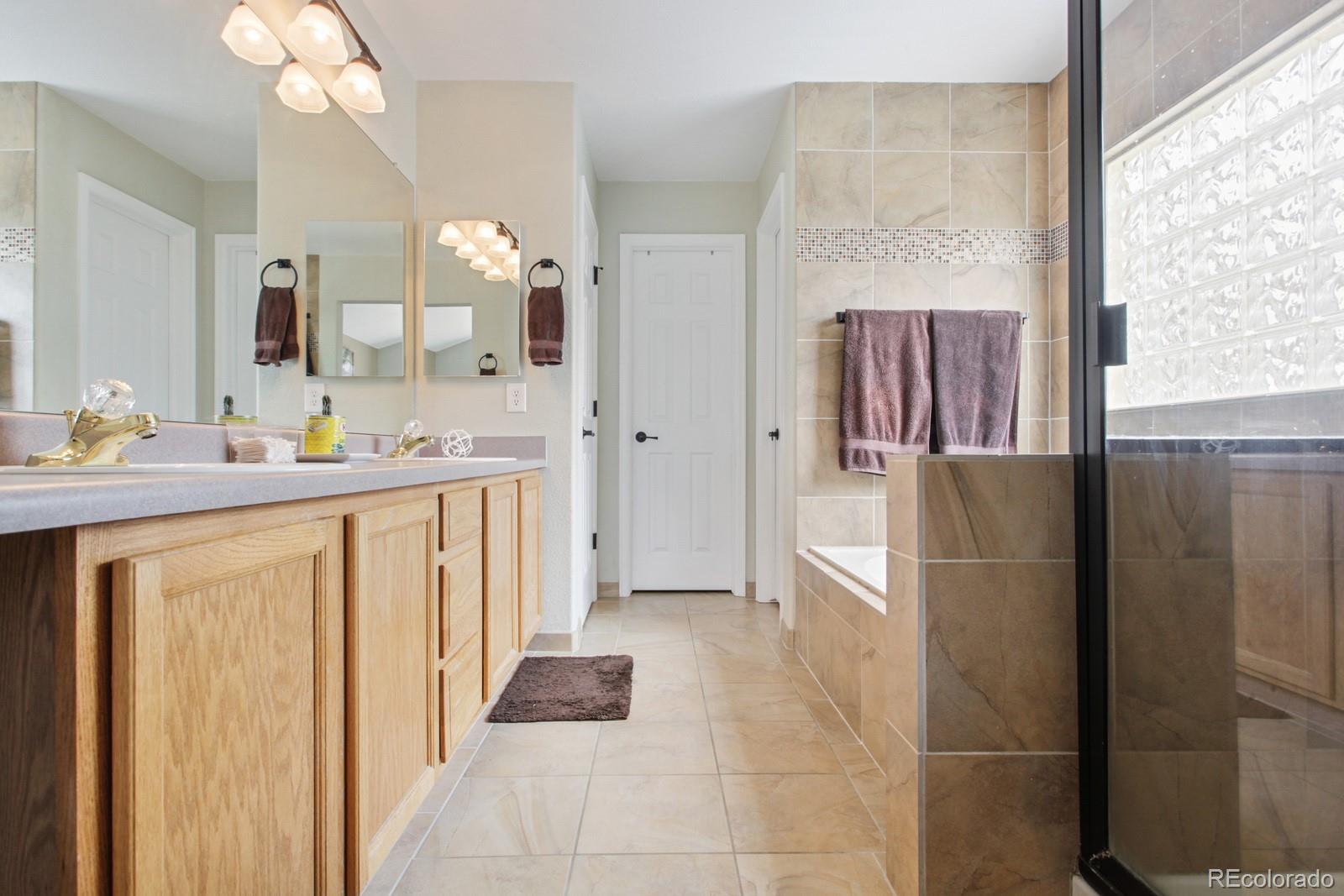 MLS Image #18 for 16826 w 62nd place,arvada, Colorado