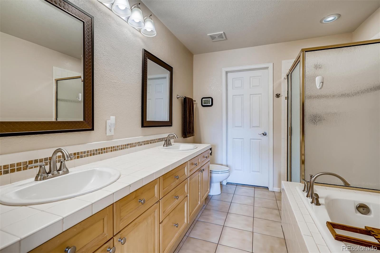 MLS Image #15 for 9447  southern hills circle ,lone tree, Colorado