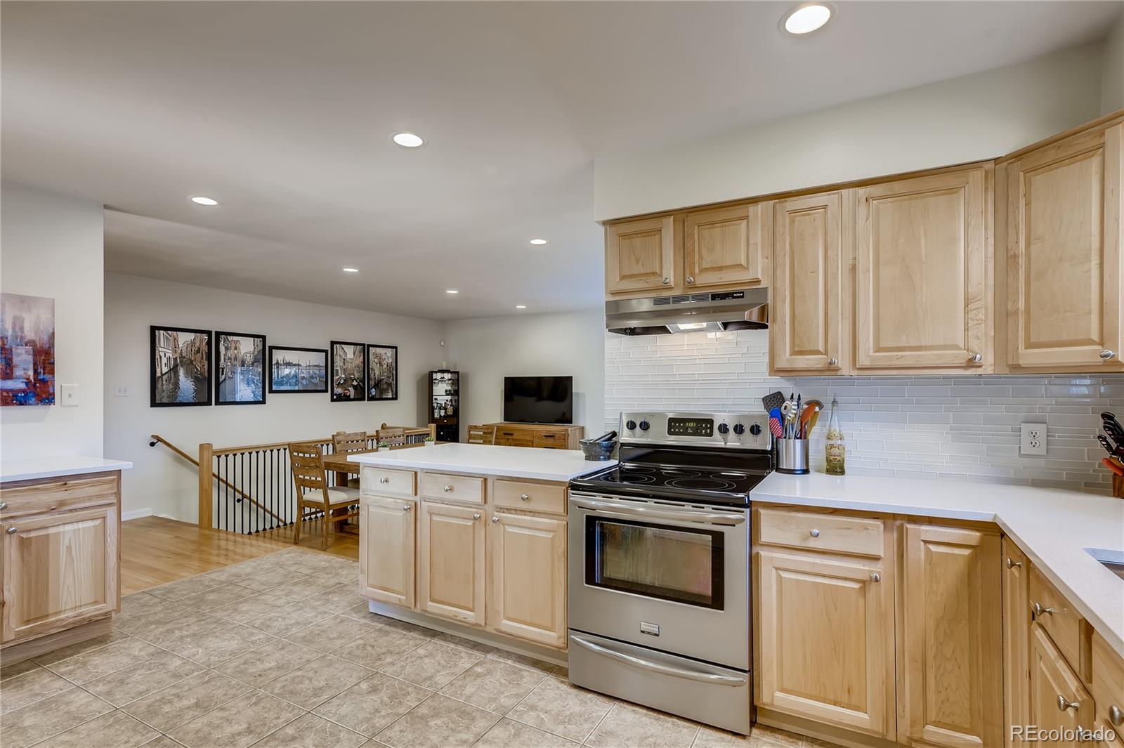 MLS Image #11 for 8662 w brittany drive,littleton, Colorado