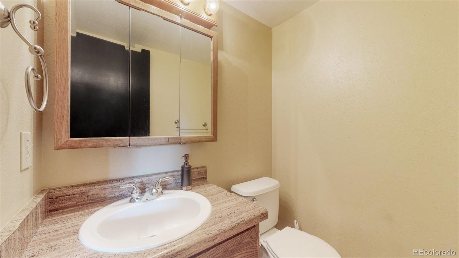 MLS Image #7 for 11333 w 18th avenue,lakewood, Colorado