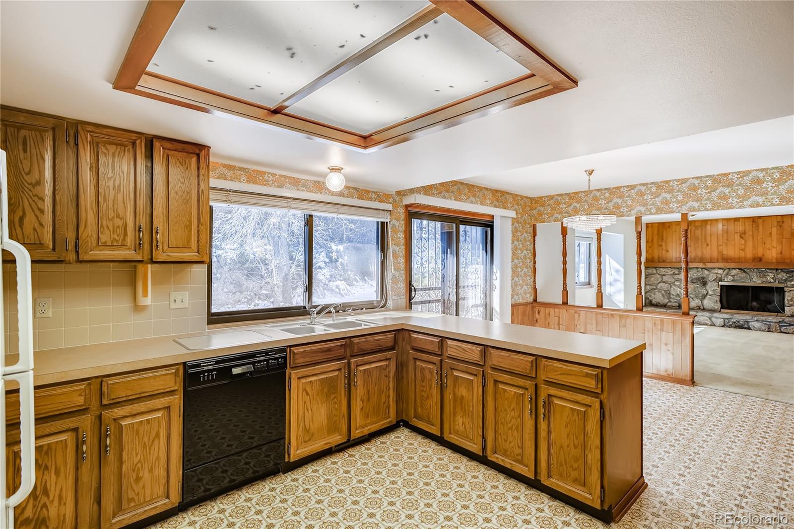 MLS Image #8 for 9756 e maplewood circle,englewood, Colorado