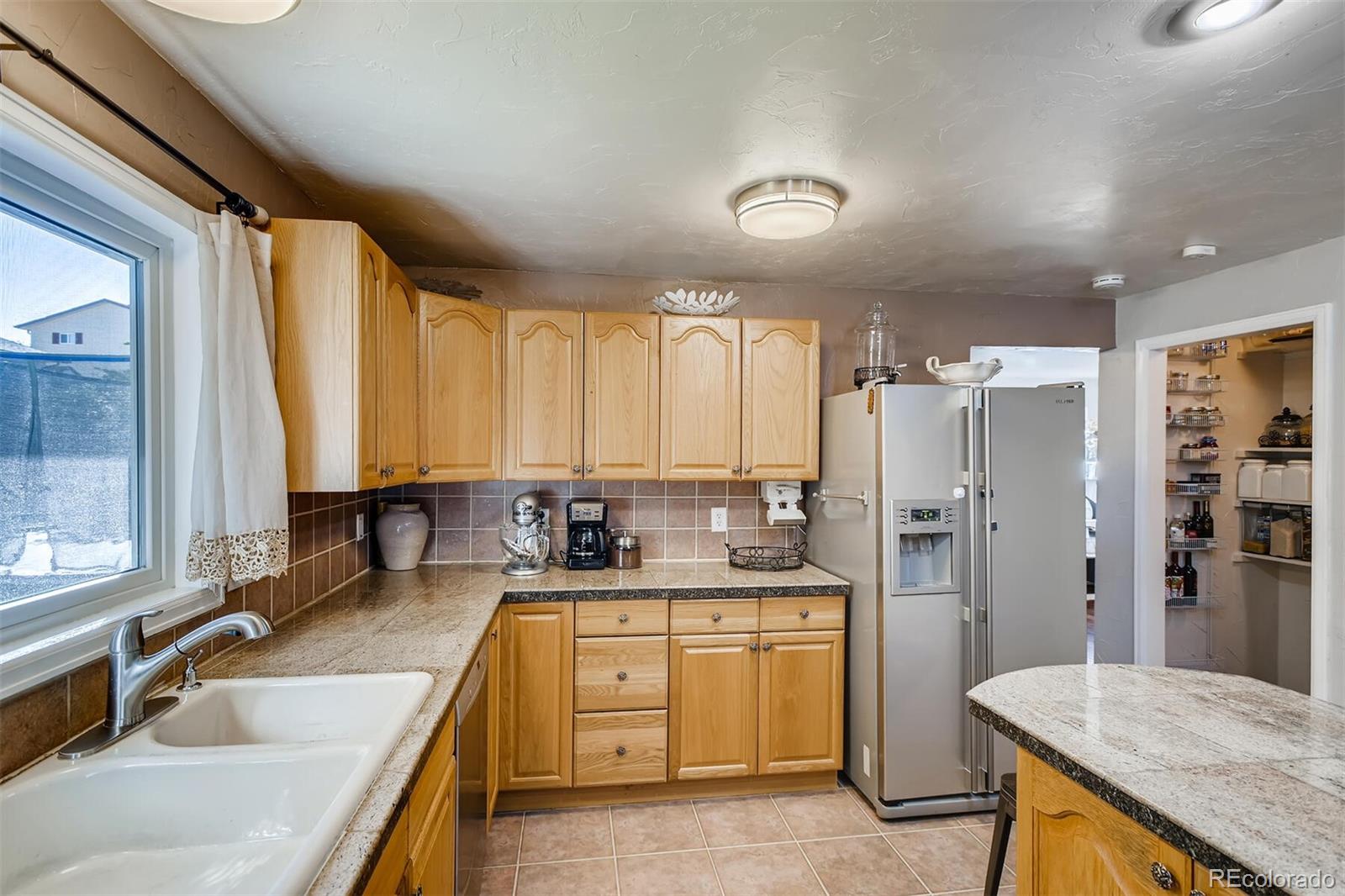 MLS Image #6 for 13226  peacock drive,littleton, Colorado