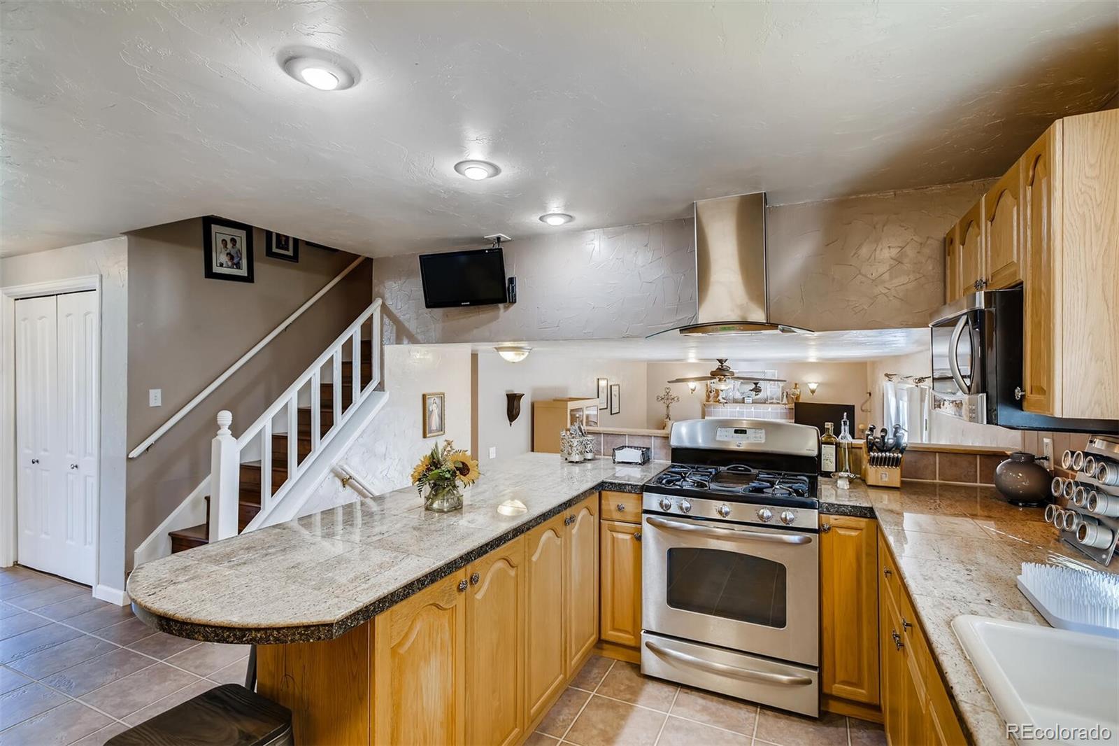MLS Image #8 for 13226  peacock drive,littleton, Colorado