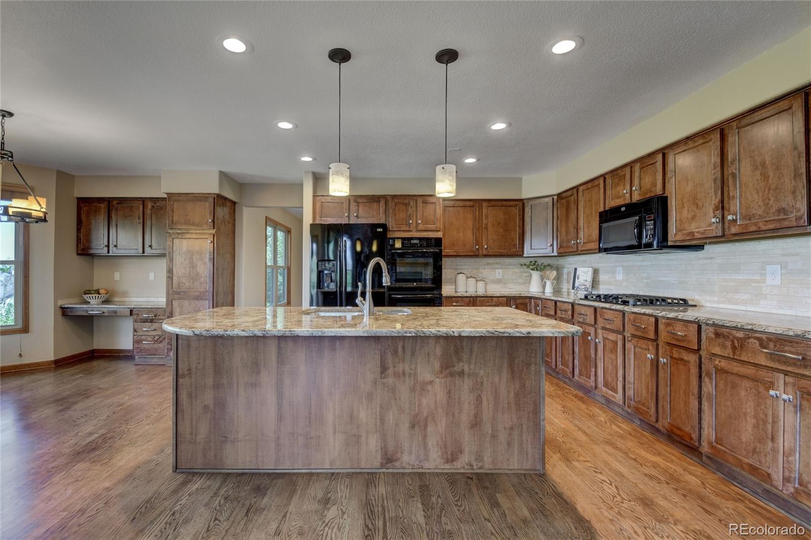 MLS Image #13 for 2533  cherryvale court,highlands ranch, Colorado
