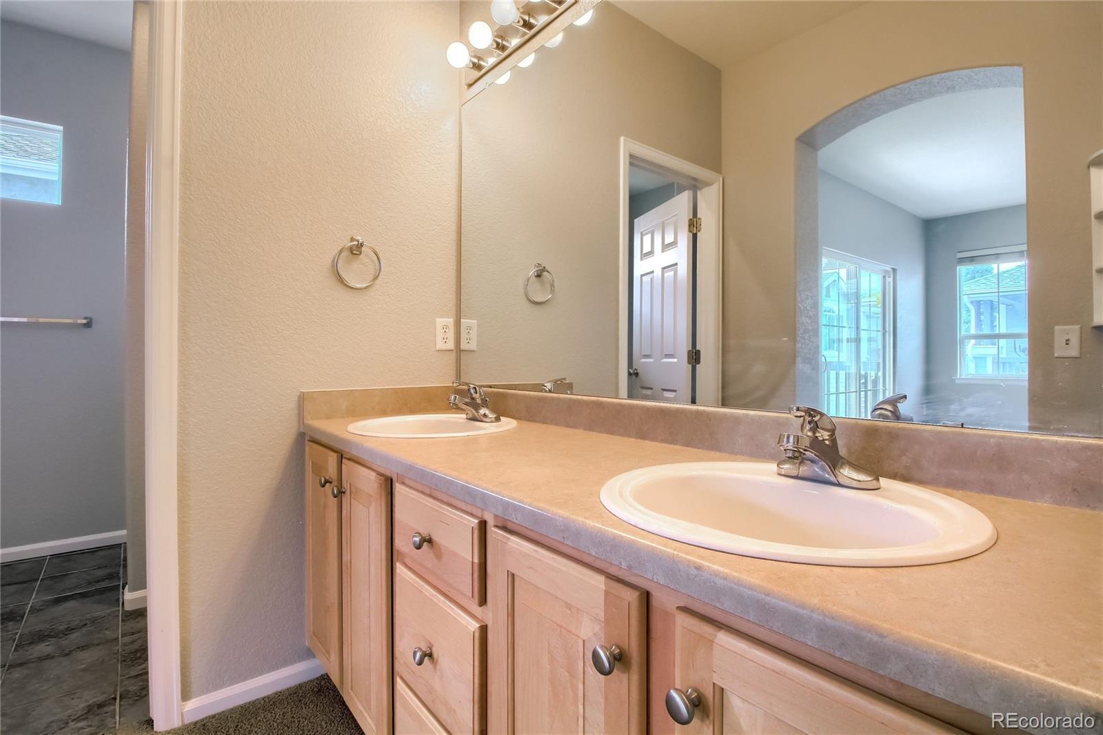 MLS Image #19 for 224  whitehaven circle,highlands ranch, Colorado