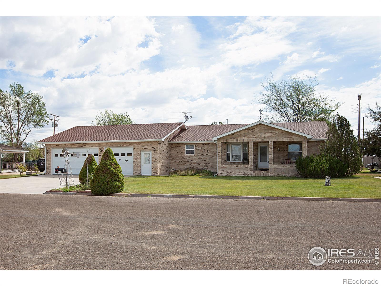 MLS Image #0 for 216  hickory avenue,akron, Colorado