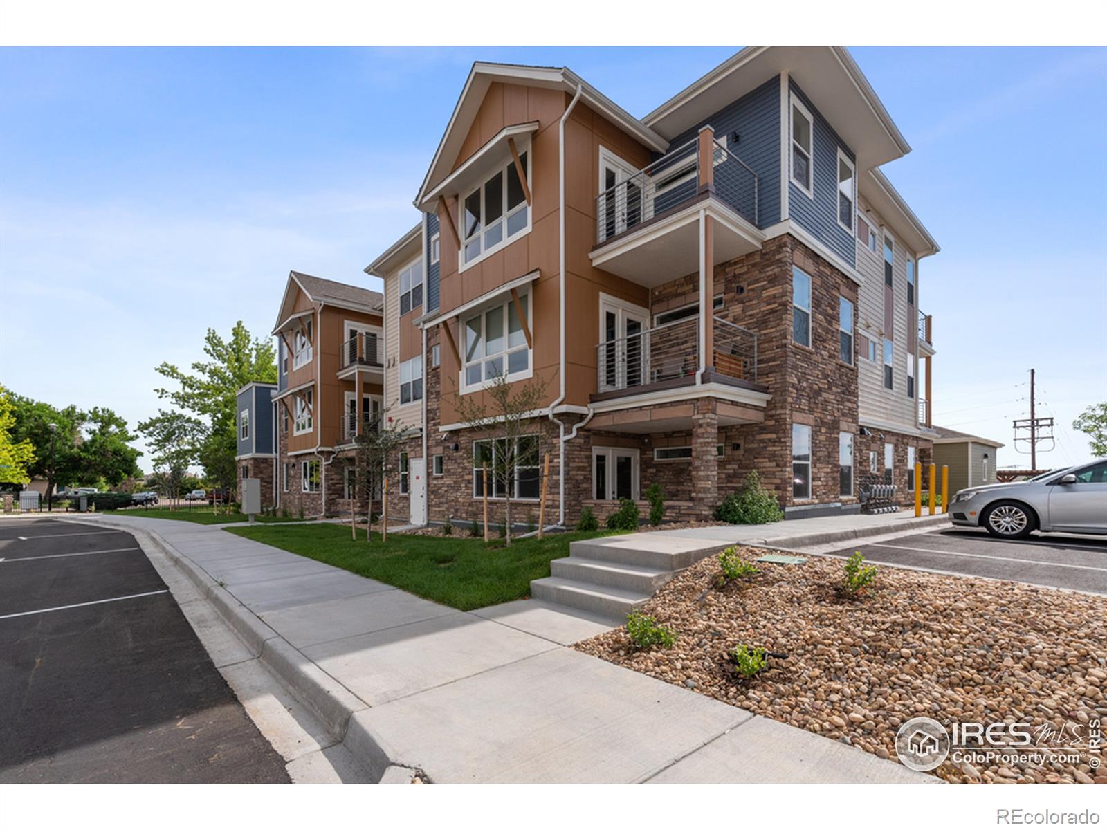 MLS Image #0 for 190 s cherrywood drive,lafayette, Colorado